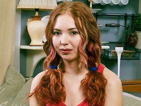 Мастурбация казахской рыжеволосой девственницы