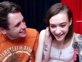 Ой, нам заплатили денежку! Сейчас отработаем натурой!